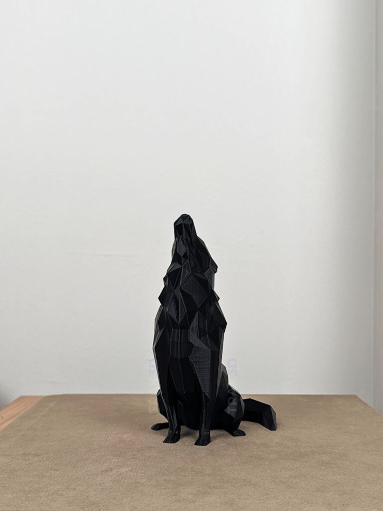 Trak3D-Uluyan-Bozkurt-Dekoratif-Biblo-Siyah