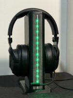 TRAKTIC X1 – RGB Işıklı Gaming Kulaklık Standı | Uzaktan Kumandalı, USB Güç Bağlantılı, Premium Tasarım - Görsel 6